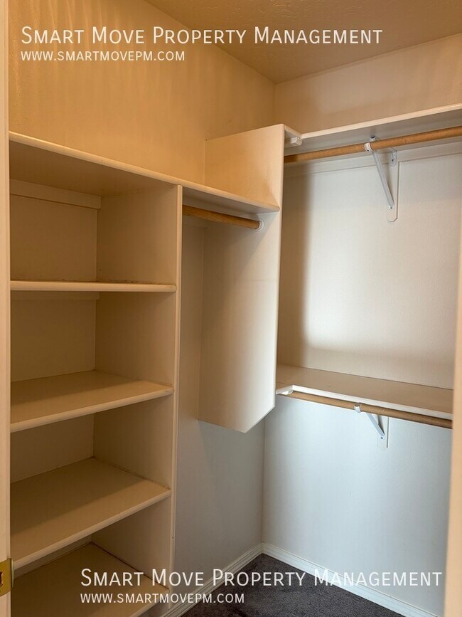 Building Photo - 9631 W Ottawa Ct