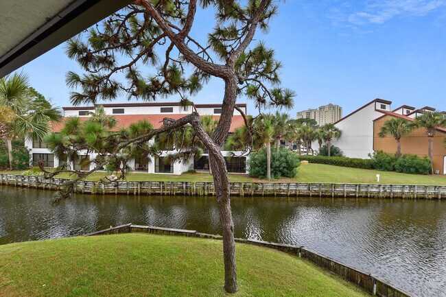 Building Photo - 11222 Hutchison Blvd