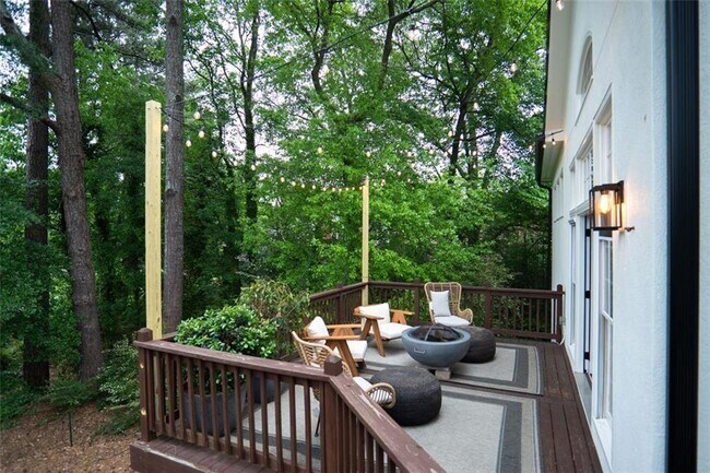 Building Photo - 3239 Mill Chase Cir SE