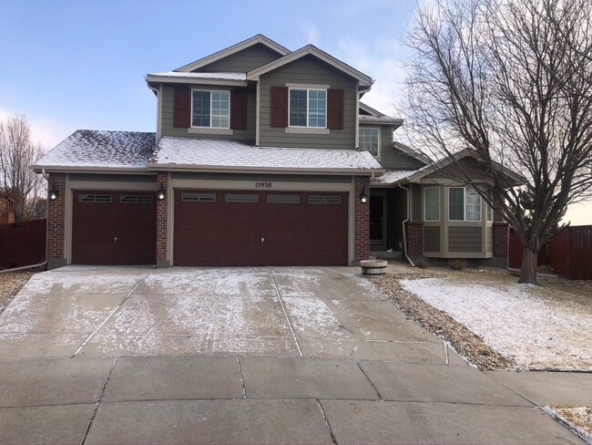 Building Photo - Large 4 bedroom Home in Commerce City