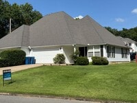 Building Photo - 1308 S 3rd St