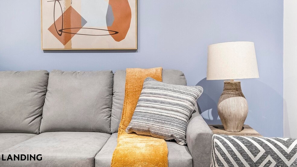 Building Photo - 777 Preston St