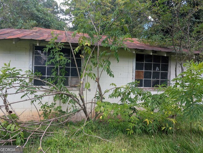 Building Photo - 218 Wallis St