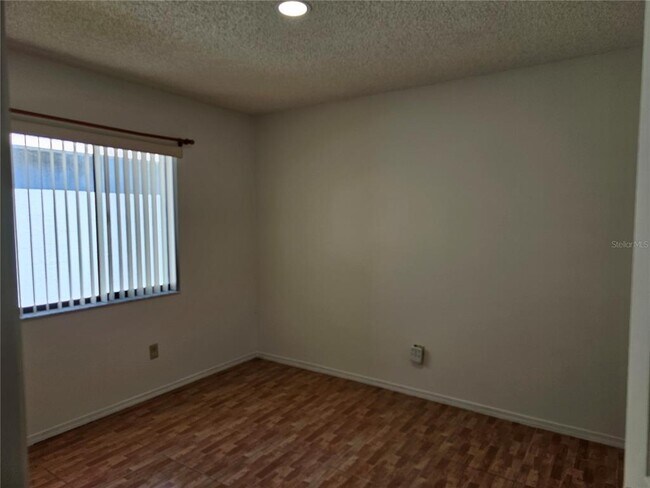 Building Photo - 849 Long Bay Ct
