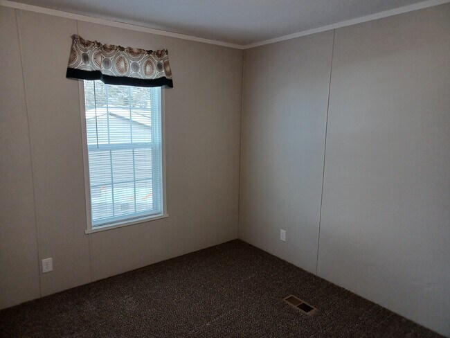 Building Photo - 3514 Sally Mae Terrace