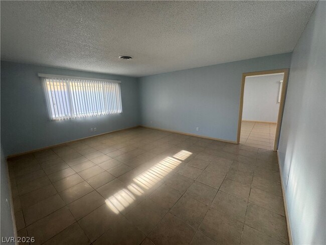 Building Photo - 4420 Del Monte Ave