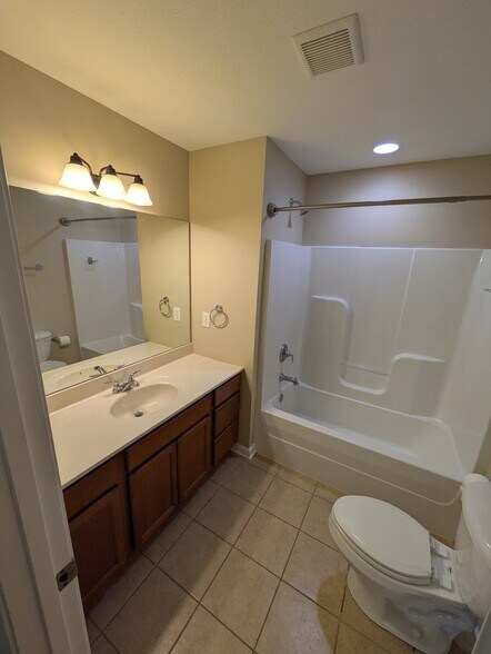 Building Photo - 4742 Forest Landing Way