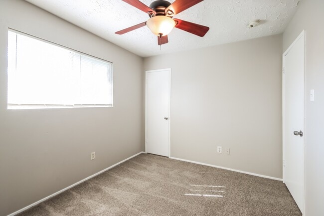 Building Photo - 5418 Quail Tree Ln