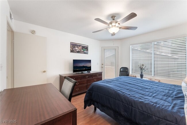 Building Photo - 5259 Caspian Springs Dr