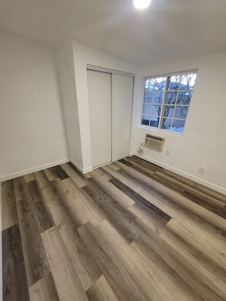 Building Photo - 5630 Maris Ave