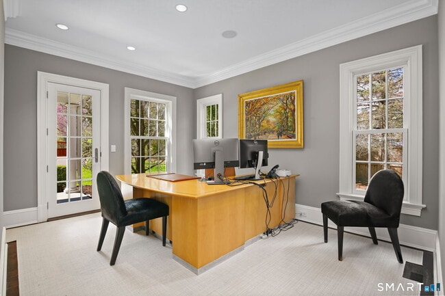 Building Photo - 774 South Ave