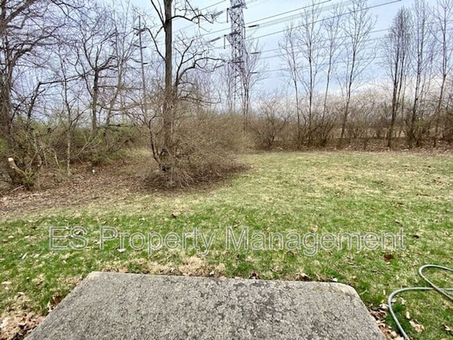 Building Photo - 3511 Lisa Cir
