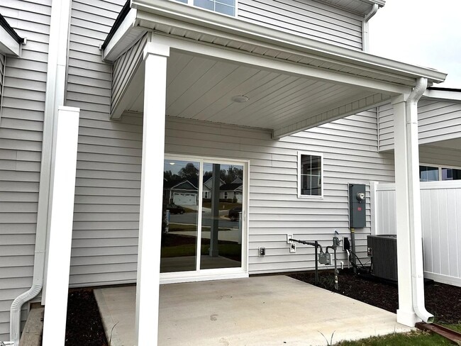 Building Photo - 1503 Yellowwood Ct