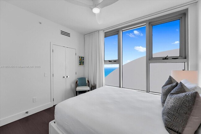 Building Photo - 6899 Collins Ave