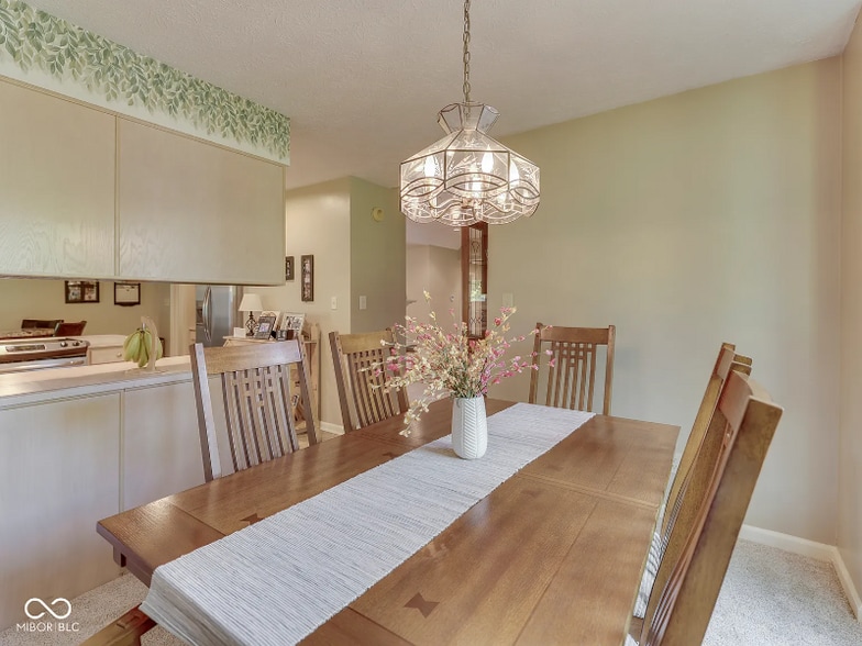 Building Photo - 825 Bayside Dr