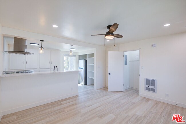 Building Photo - 1623 Arlington Ave