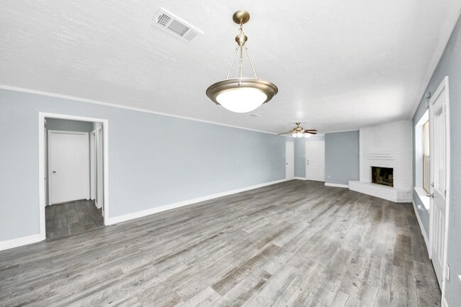 Building Photo - 21039 Northern Colony Ct