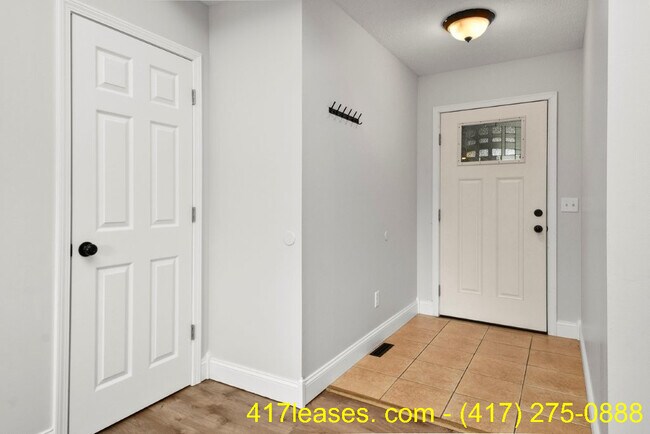 Building Photo - 5384 Soapberry Ct