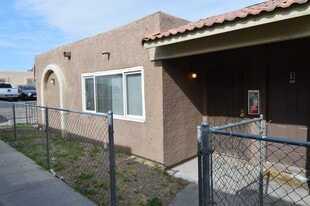 Building Photo - 5216 Redberry St