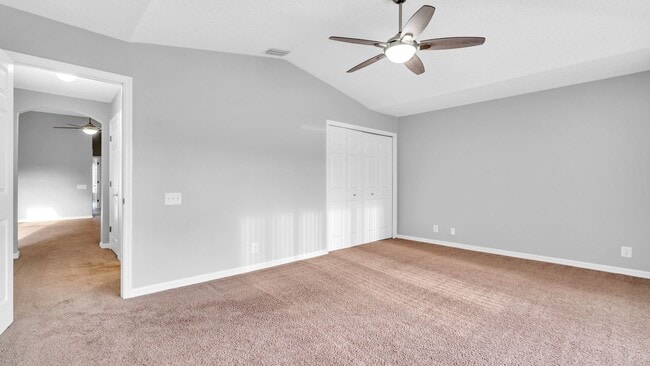 Building Photo - Spacious, light, bright 2 Master BR, 2-car...
