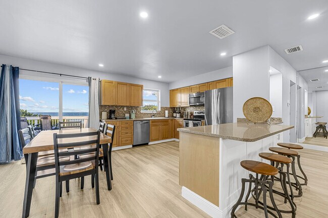 Building Photo - 6403 South Highway A1A-SI ID1044471P