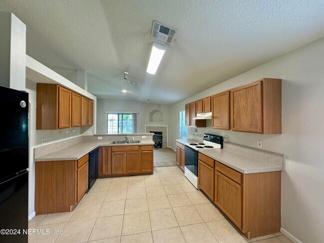 Building Photo - 1510 Wayward Wind Ln