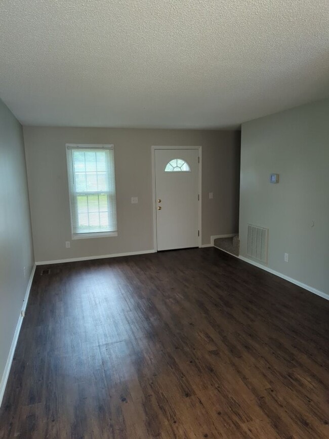 Building Photo - Coming Soon!  Secure this property TODAY!!!