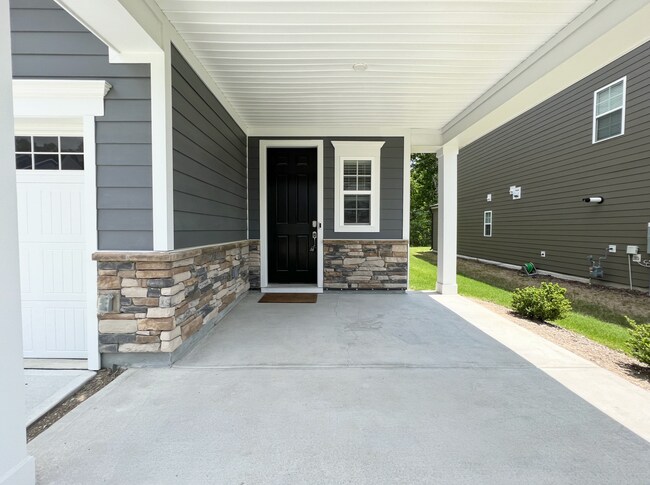Building Photo - Like new 4BR house in Tryon, Wake Forest