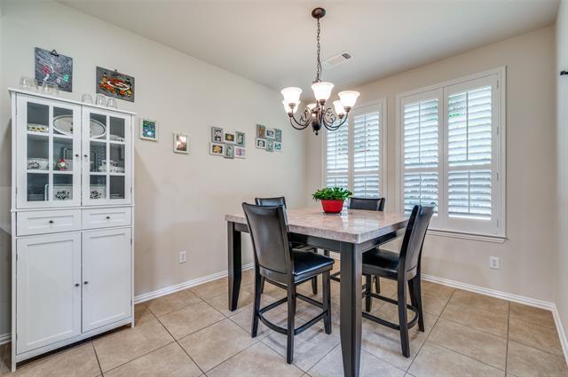 Building Photo - 5312 Grovewood Dr