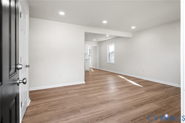 Building Photo - 1723 Blair St