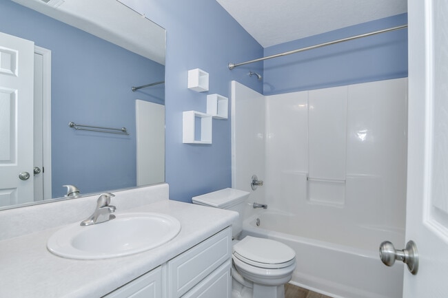 Building Photo - 529 St Julian Pl