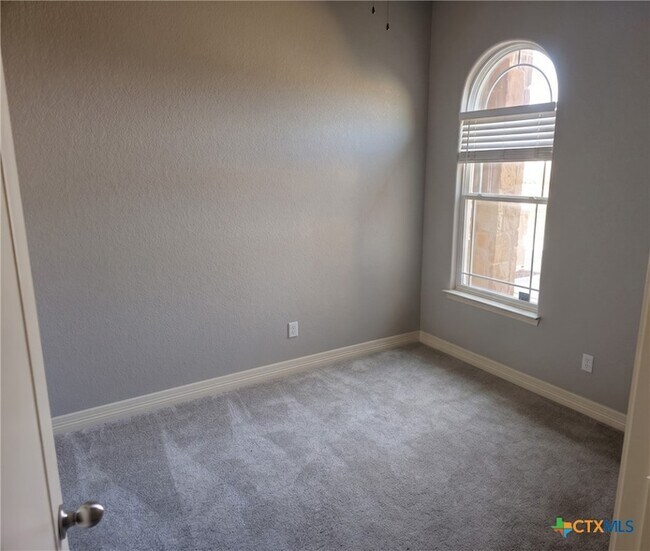 Building Photo - 1207 Liberation Ln