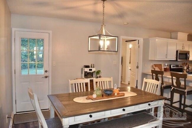 Building Photo - 3300 Meghans Way