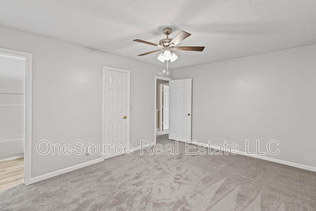 Building Photo - 5301 Stonebush Ter