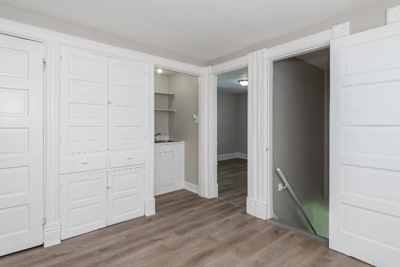 Building Photo - 115 E Foraker St