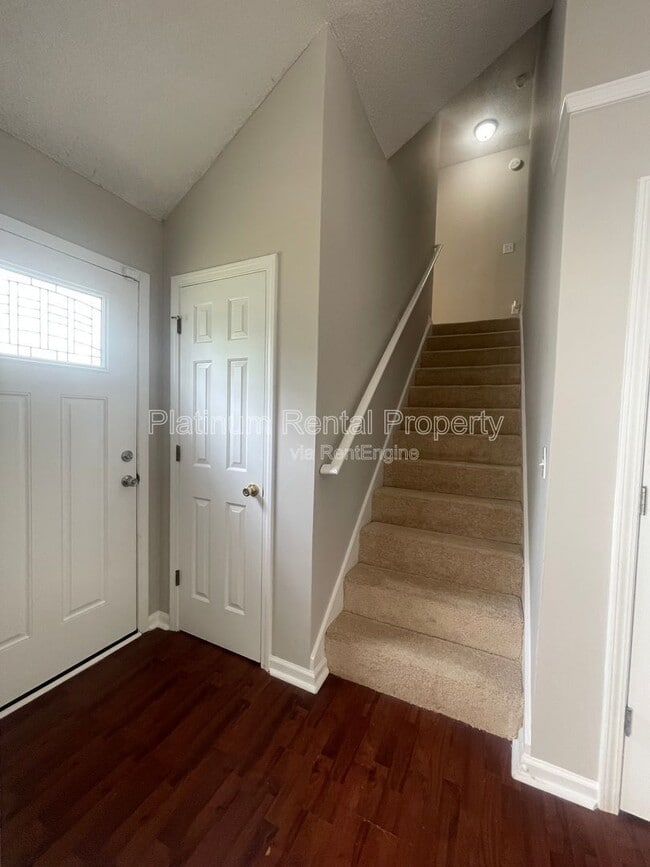 Building Photo - 3607 Waldrop Rd