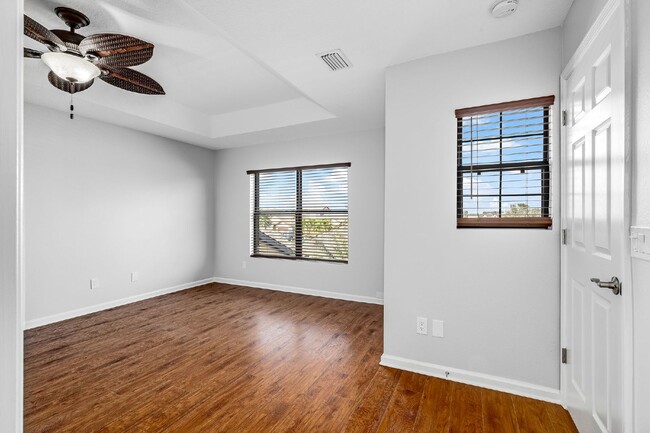 Building Photo - Beautiful Sonesta Walk Townhome with Resor...