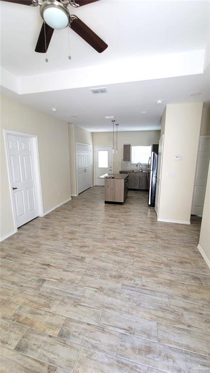 Building Photo - 15 Hiawatha Dr