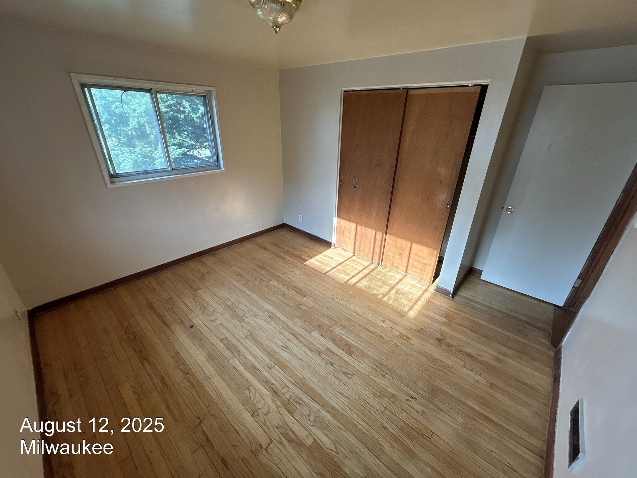 Building Photo - 8115 W Hampton Ave