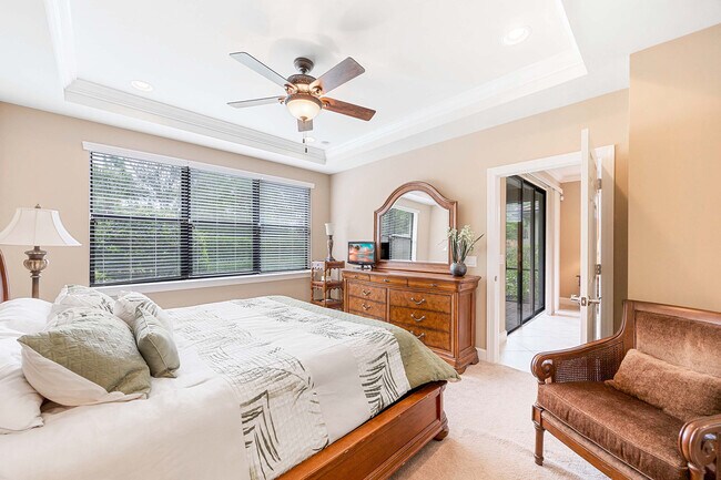 Building Photo - 7638 Jacaranda Ln