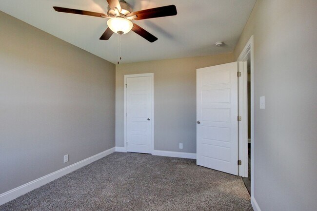 Building Photo - Brand New 3BR, 2.5BA Home!