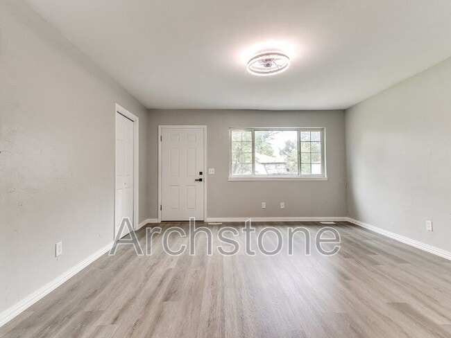 Building Photo - 2617 NW 37th St