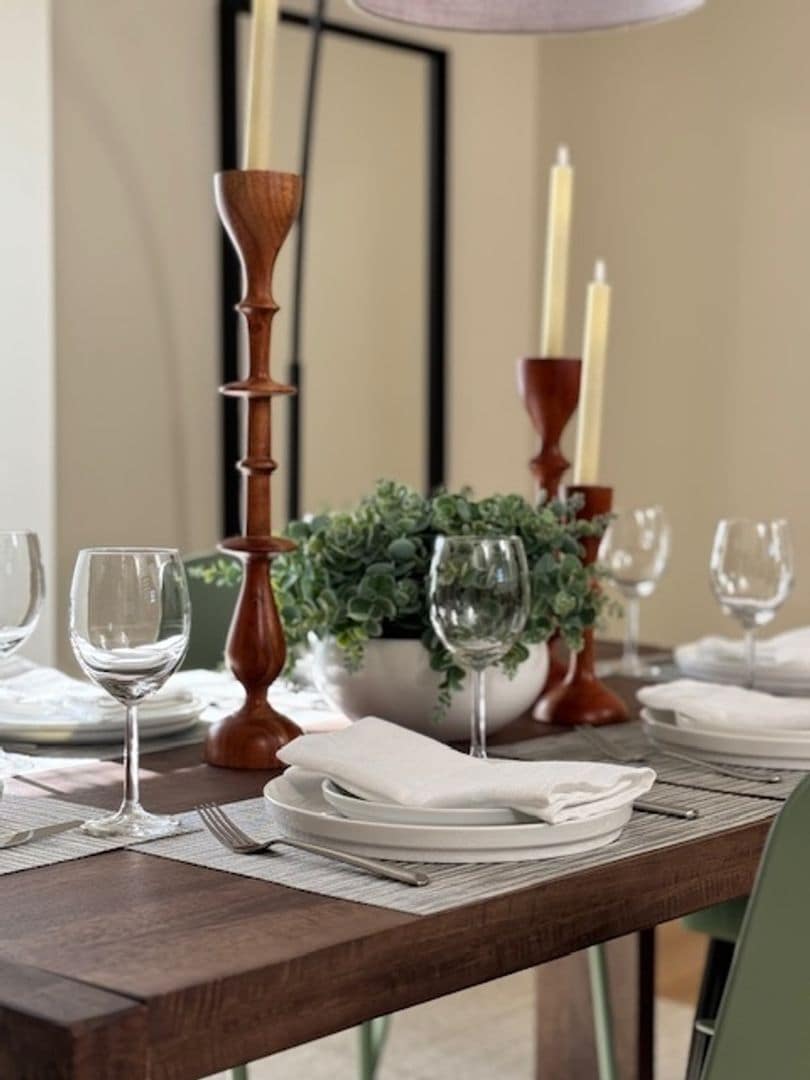 Building Photo - 148 E Hill Rd