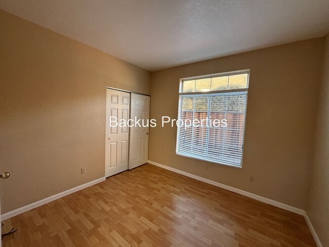 Building Photo - Wonderful two-story home in Las Palmas