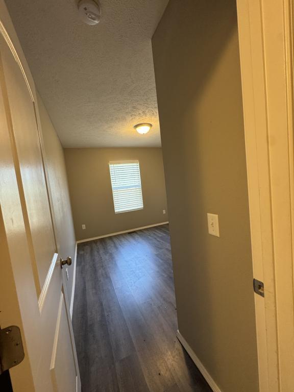 Building Photo - 5849 Geranium Ln