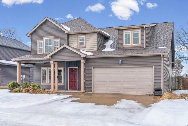 Building Photo - 1151 Eagle's View Dr