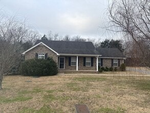 Building Photo - House in Murfreesboro