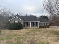 Building Photo - House in Murfreesboro