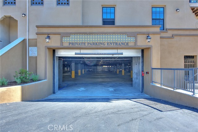 Building Photo - 501 W Foothill Blvd