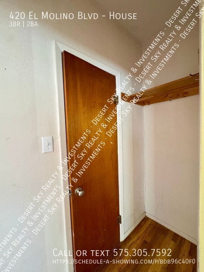 Building Photo - 420 El Molino Blvd